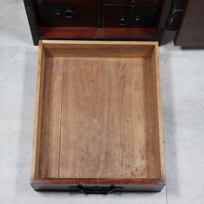 時代箪笥／船箪笥【FUNADANSU - sea chest】 [j1203]Japanese Antique Furniture
