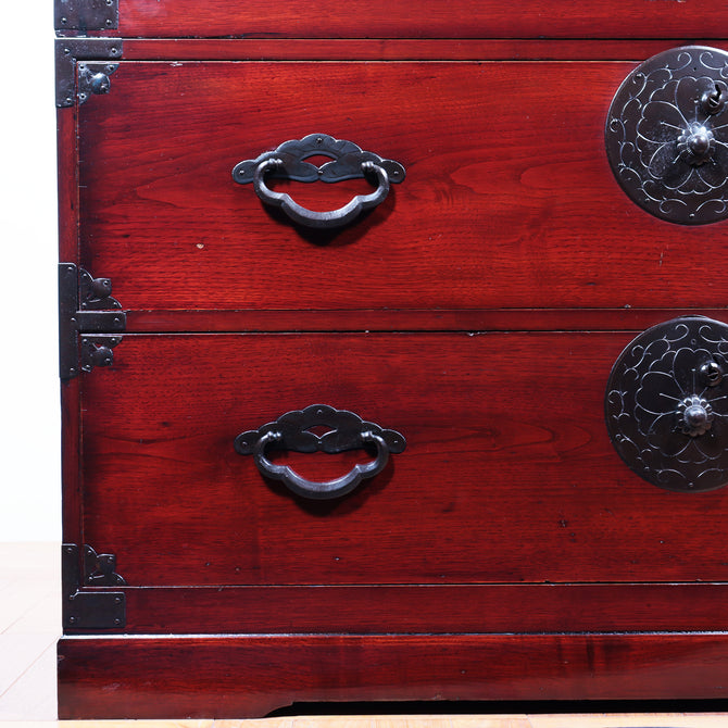 米沢桜紋衣裳箪笥【Yonezawa clothing chest 】 [j1092]