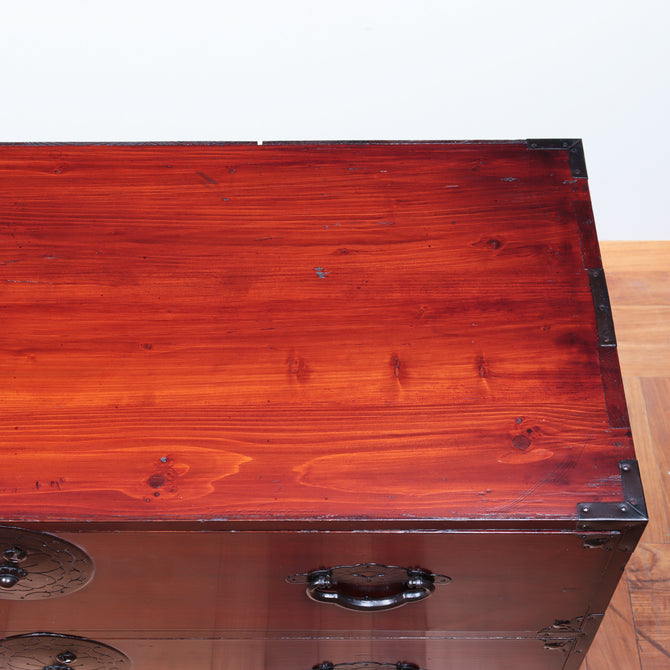 米沢桜紋衣裳箪笥【Yonezawa clothing chest 】 [j1092]