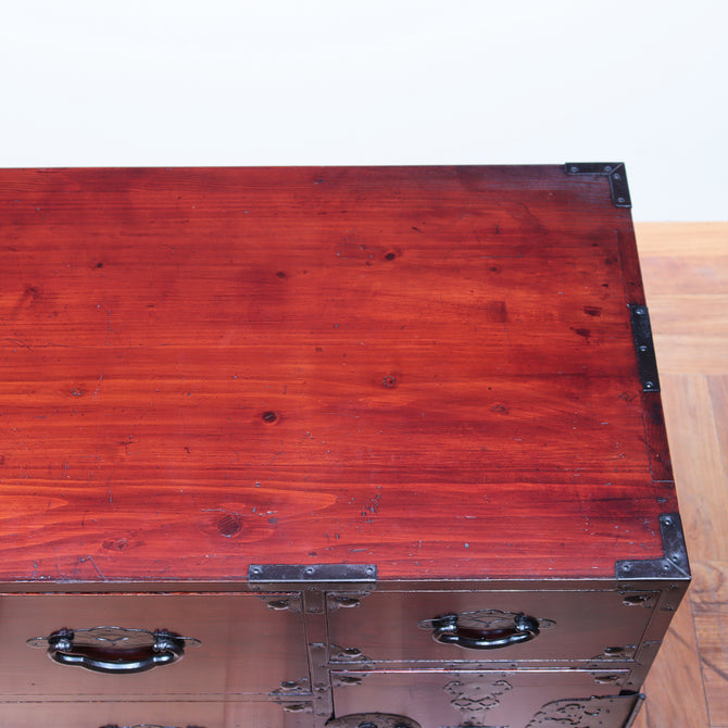 米沢桜紋衣裳箪笥【Yonezawa clothing chest 】 [j1092]