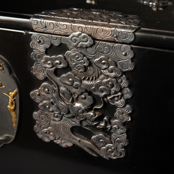 鍔紋様提箪笥【SAGEDANSU wiith TSUBA design】[k0602]