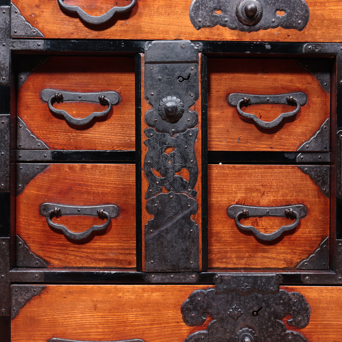 庄内閂付小箪笥【Shonai small chest】 [j1094]