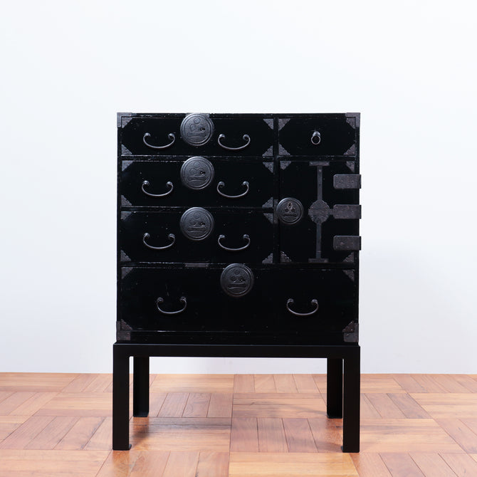黒塗庄内小箪笥　スタンド付き【SHONAI small chest with metal stand】 [j1095]