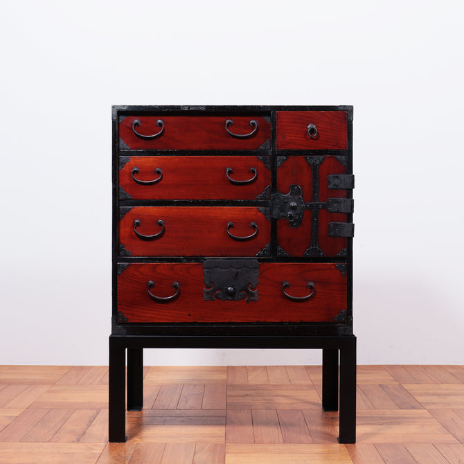 閂付小箪笥　スタンド付き【Small chest with metal stand】 [j1096]