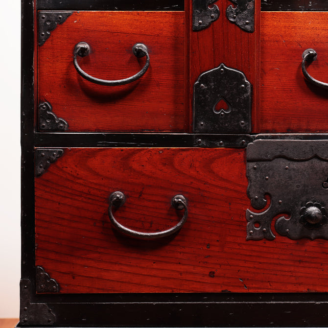 閂付小箪笥　スタンド付き【Small chest with metal stand】 [j1096]