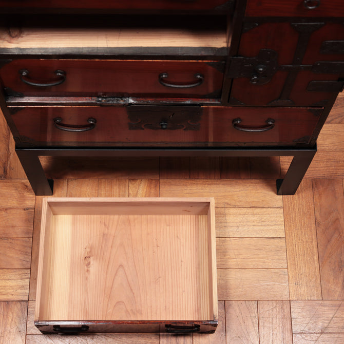 閂付小箪笥　スタンド付き【Small chest with metal stand】 [j1096]