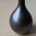 鋳銅　桃底花入　釜師堀山城家十二代　堀政晴作　【Bronze vase by Masaharu Hori】[k0585]