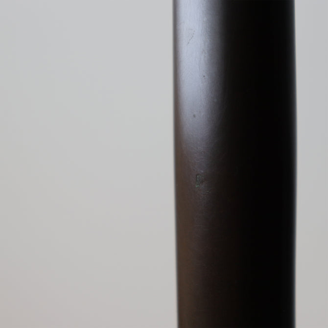 鋳銅　桃底花入　釜師堀山城家十二代　堀政晴作　【Bronze vase by Masaharu Hori】[k0585]