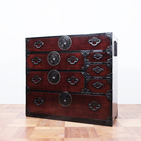米沢蝶金具衣裳箪笥【Yonezawa clothing chest 】 [j1097]