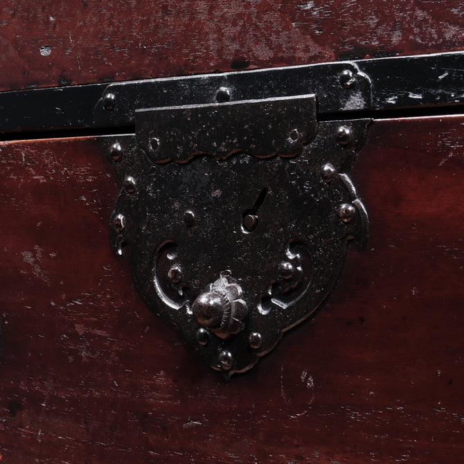 米沢兜金具衣裳箪笥【Yonezawa clothing chest 】 [j1098]