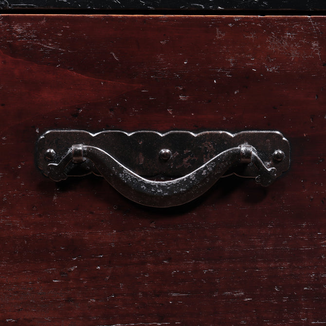 米沢兜金具衣裳箪笥【Yonezawa clothing chest 】 [j1098]