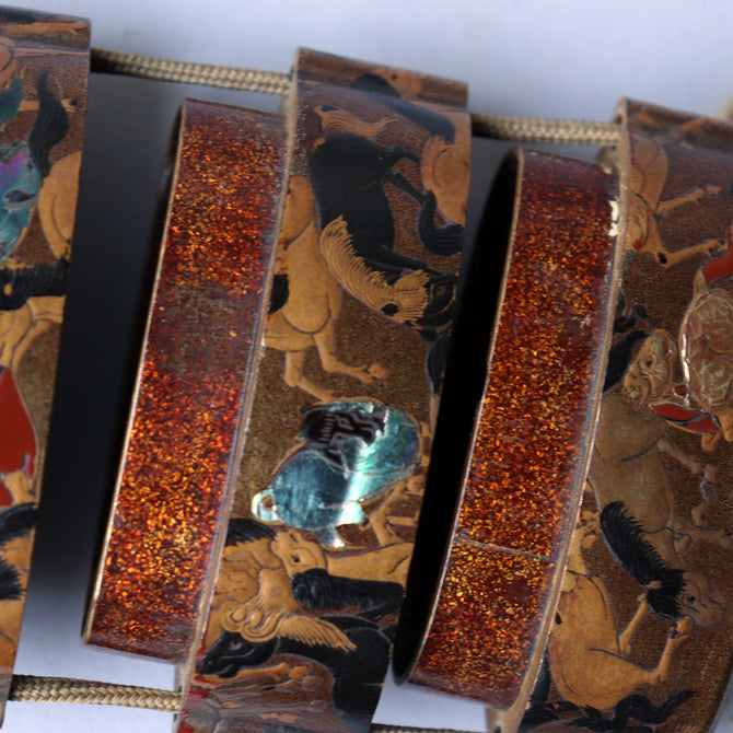 馬尽くし漆絵蒔絵印籠【INRO (Medicine case) with horse design】[k0604]