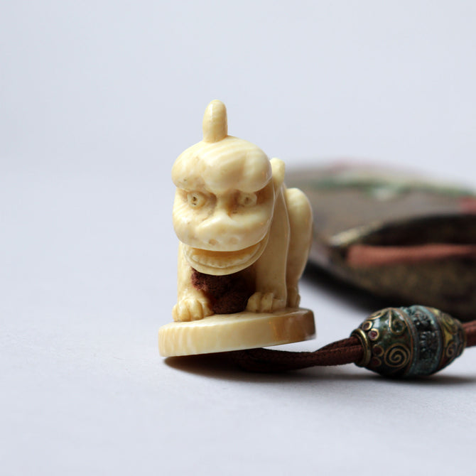 彫漆白蝶貝象嵌印籠【INRO (Medicine case) with Flower and Butterfly design 】[k0606]