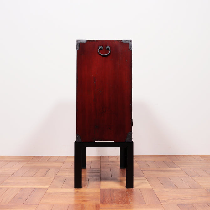 ◆ ご商談中- Sales pending ◆黒塗庄内閂付小箪笥　スタンド付き【SHONAI small chest with metal stand】 [j1102]