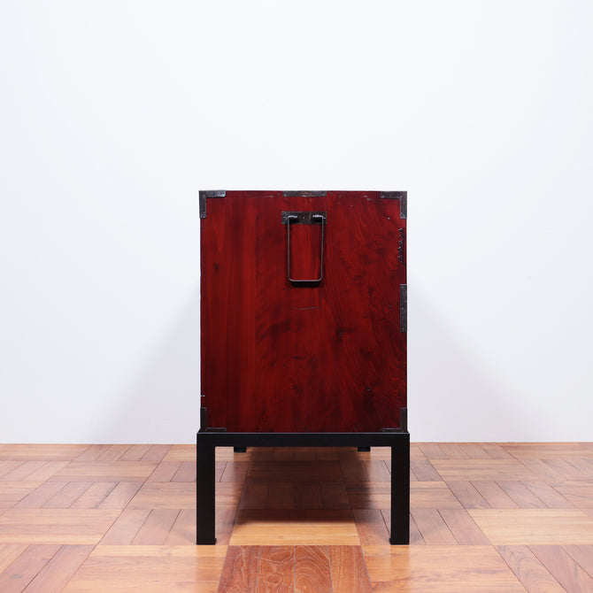 米沢桜紋衣裳箪笥　スタンド付き【Yonezawa clothing chest with metal stand 】 [j1106]