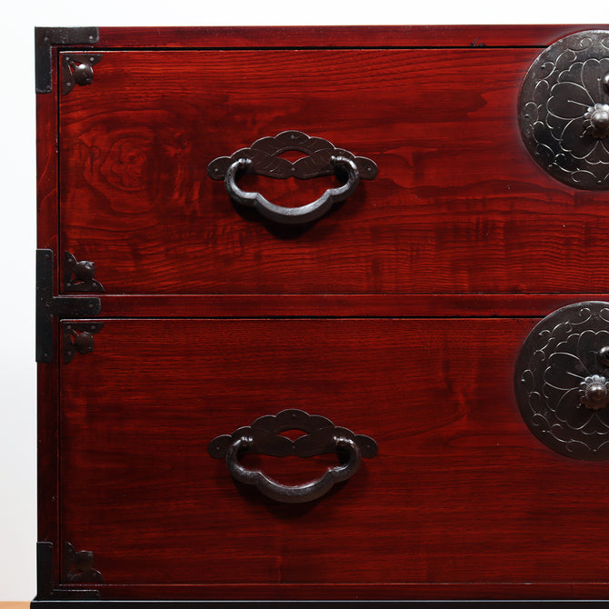 米沢桜紋衣裳箪笥　スタンド付き【Yonezawa clothing chest with metal stand 】 [j1106]