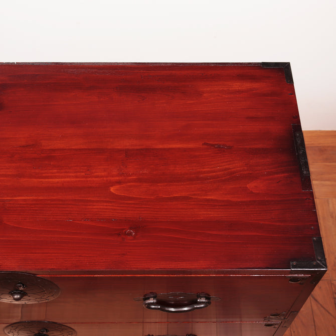 米沢桜紋衣裳箪笥　スタンド付き【Yonezawa clothing chest with metal stand 】 [j1106]