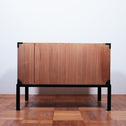桐米沢桜紋衣裳箪笥　スタンド付き【KIRI YONEZAWA clothing chest with metal stand 】 [j1107]