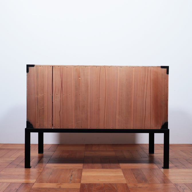 桐米沢桜紋衣裳箪笥　スタンド付き【KIRI YONEZAWA clothing chest with metal stand 】 [j1107]