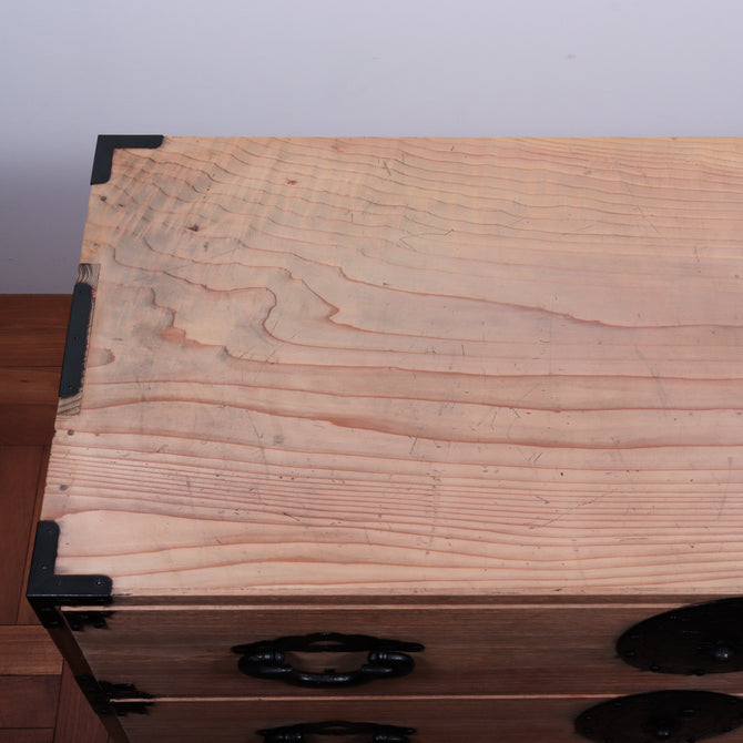 桐米沢桜紋衣裳箪笥　スタンド付き【KIRI YONEZAWA clothing chest with metal stand 】 [j1107]
