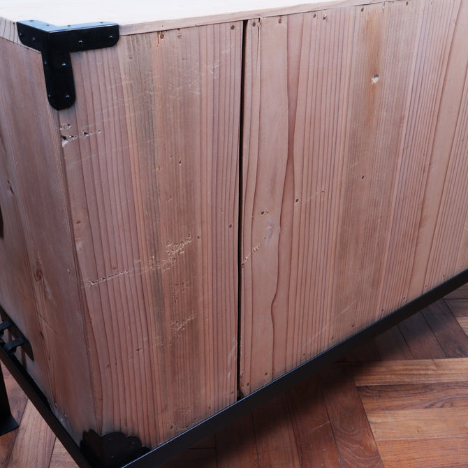 桐米沢桜紋衣裳箪笥　スタンド付き【KIRI YONEZAWA clothing chest with metal stand 】 [j1107]