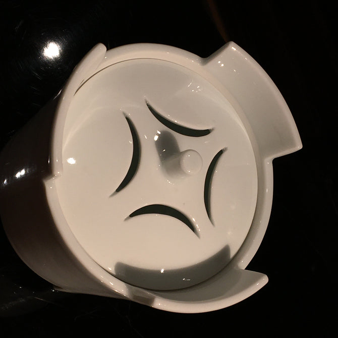 井上萬ニ/白磁香炉【 White porcelain insence burner made by Inoue Manji 】 [k0414]
