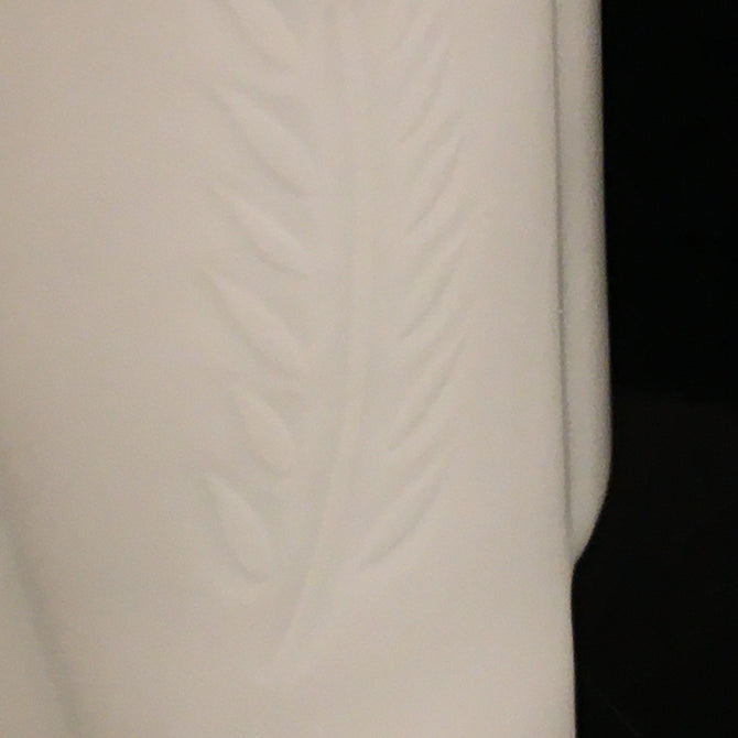 井上萬ニ/白磁香炉【 White porcelain insence burner made by Inoue Manji 】 [k0414]