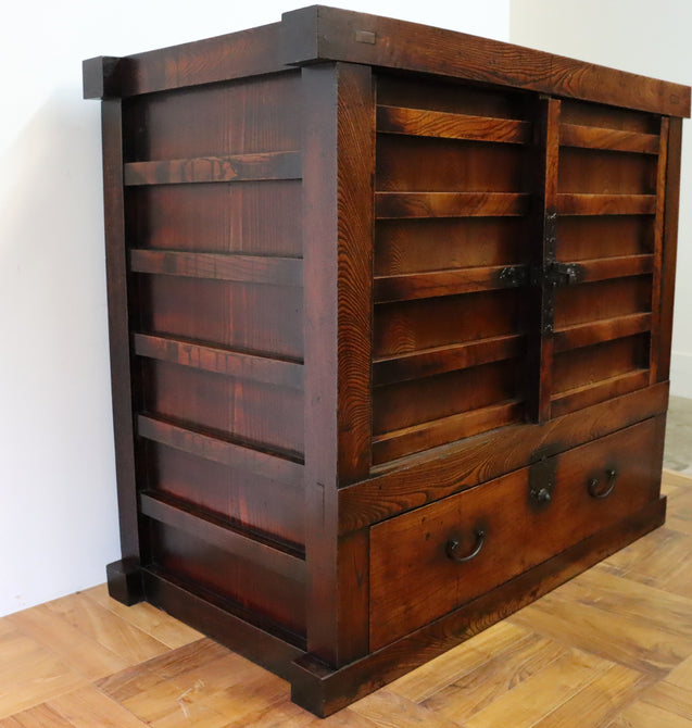 時代箪笥／欅米沢帳場箪笥【KEYAKI YONEZAWA maerchant chest】 [j0961]　Japanese Antique Furniture