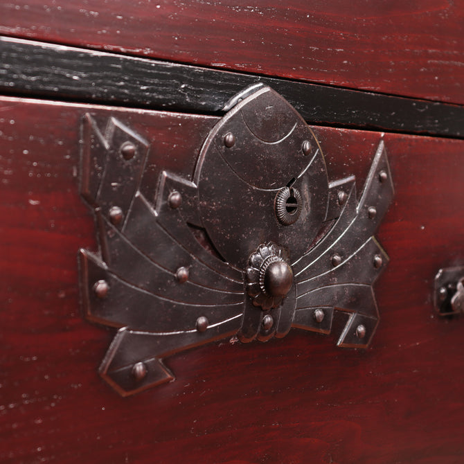 時代箪笥／米沢熨斗宝珠紋衣裳箪笥【YONEZAWA clothing chest】 [j1026]　Japanese Antique Furniture