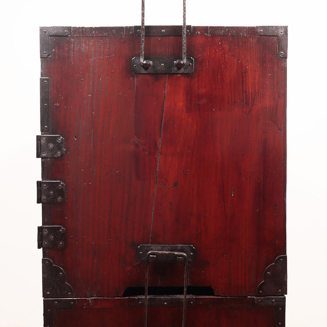 時代箪笥／米沢熨斗宝珠紋衣裳箪笥【YONEZAWA clothing chest】 [j1026]　Japanese Antique Furniture