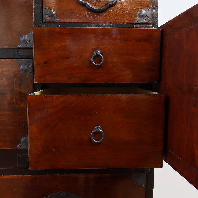 米沢桜紋衣裳箪笥【 Yonezawa clothing chest 】[j0965]