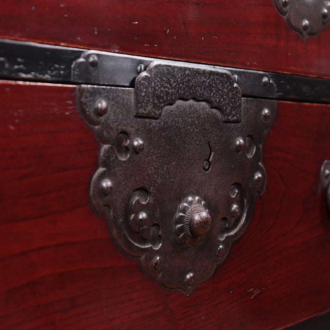 米沢兜金具衣裳箪笥【Yonezawa clothing chest】[j1035]