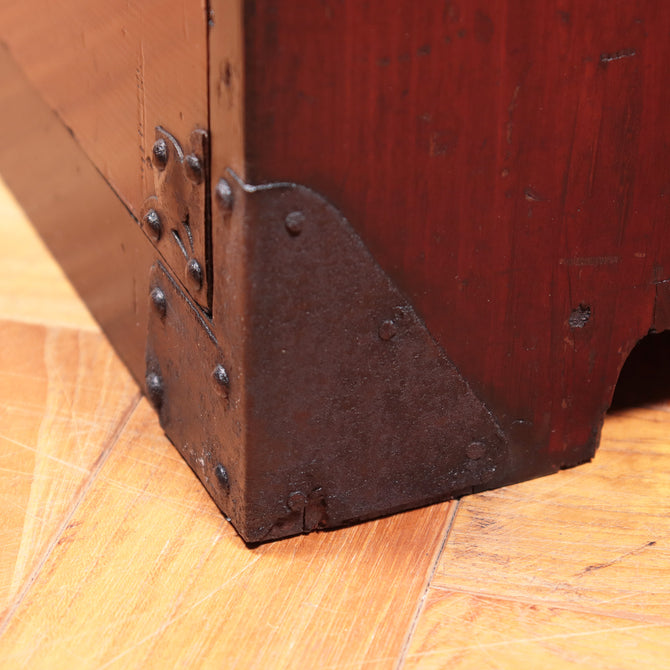 米沢兜金具衣裳箪笥【Yonezawa clothing chest】[j1035]
