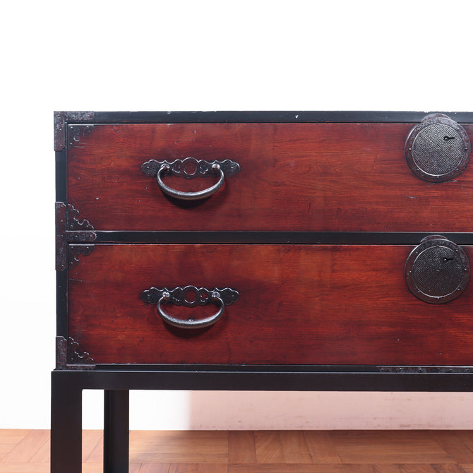 最上丸金具衣裳箪笥　スタンド付き【Mogami clothing chest with metal stand】[j1037]