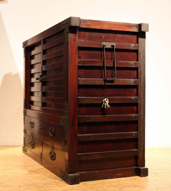 時代箪笥／米沢帳場箪笥 【 YONEZAWA MERCHANT CHEST 】 [j0913]　Japanese Antique Furniture