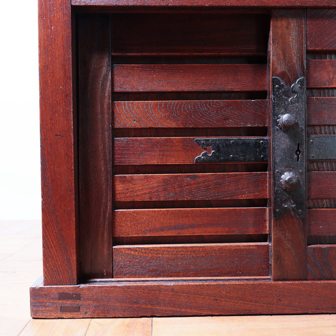 越後小帳場箪笥 【small merchant chest】[j1061]