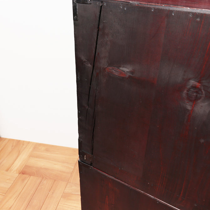 時代箪笥／米沢桜紋衣裳箪笥【YONEZAWA clothing chest】 [j1063]　Japanese Antique Furniture
