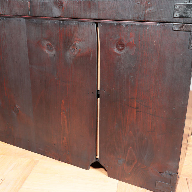 時代箪笥／米沢桜紋衣裳箪笥【YONEZAWA clothing chest】 [j1063]　Japanese Antique Furniture