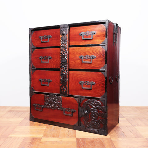 庄内閂付衣裳箪笥【Shonai clothing chest】[j1067]