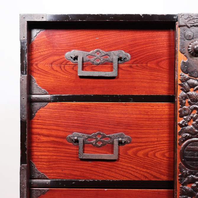 庄内閂付衣裳箪笥【Shonai clothing chest】[j1067]