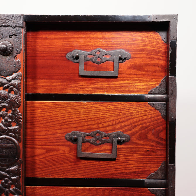 庄内閂付衣裳箪笥【Shonai clothing chest】[j1067]