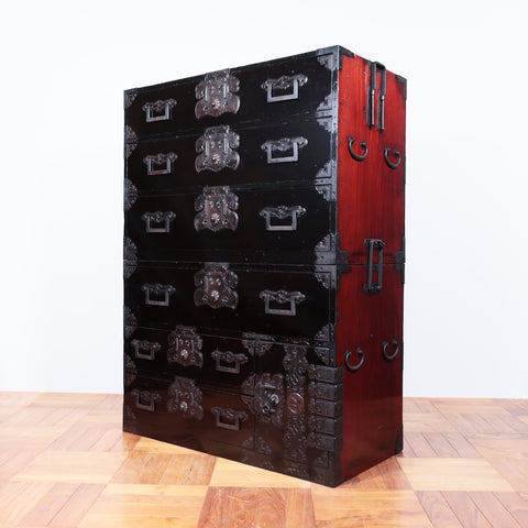 庄内兜金具衣裳箪笥【Shonai clothing chest】[j1069]