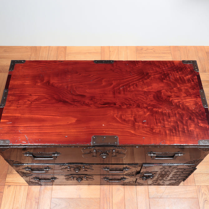 時代箪笥／庄内兜金具衣裳箪笥【Shonai clothing chest】[j1069]Japanese Antique Furniture