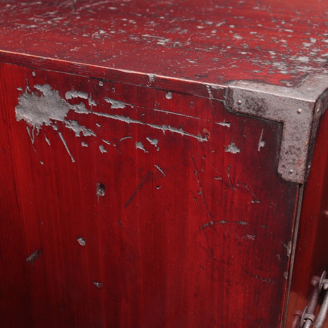 時代箪笥／庄内兜金具衣裳箪笥【Shonai clothing chest】[j1069]Japanese Antique Furniture