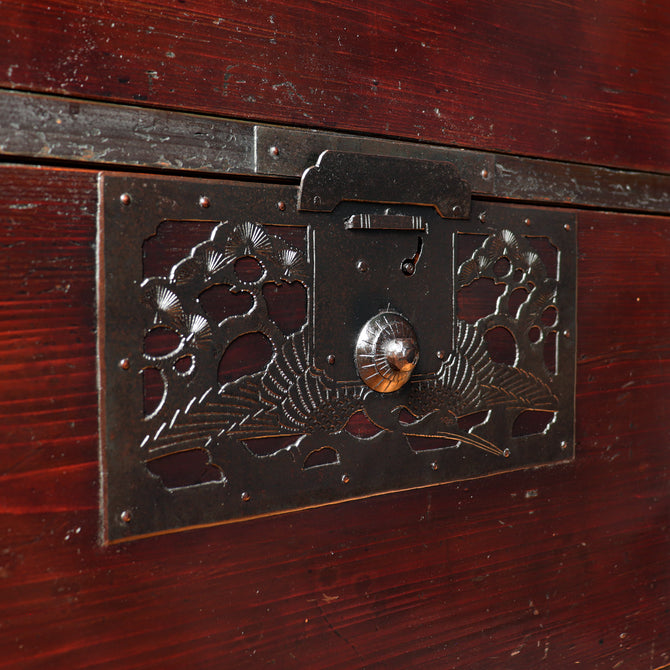 時代箪笥／佐渡鶴紋衣裳箪笥(上段) スタンド付き  [j0990]Japanese Antique Furniture