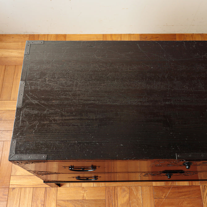 時代箪笥／佐渡鶴紋衣裳箪笥(上段) スタンド付き  [j0990]Japanese Antique Furniture