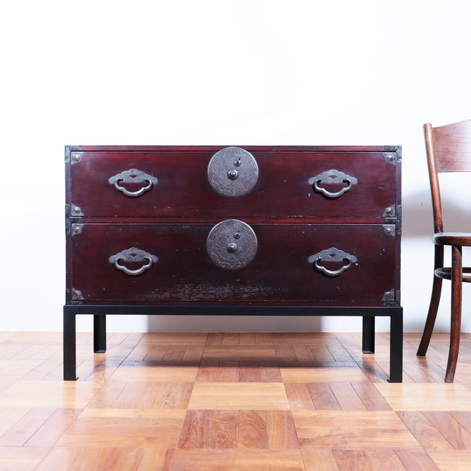米沢衣裳箪笥　スタンド付き【Yonezawa clothing chest with metal stand 】 [j1072]