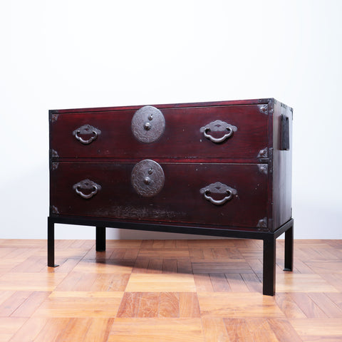 米沢衣裳箪笥　スタンド付き【Yonezawa clothing chest with metal stand 】 [j1072]