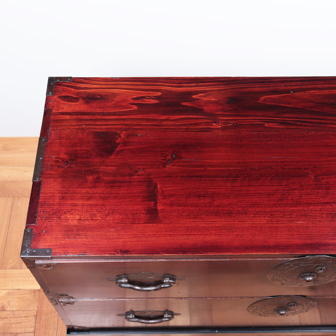 米沢衣裳箪笥　スタンド付き【Yonezawa clothing chest with metal stand 】 [j1072]