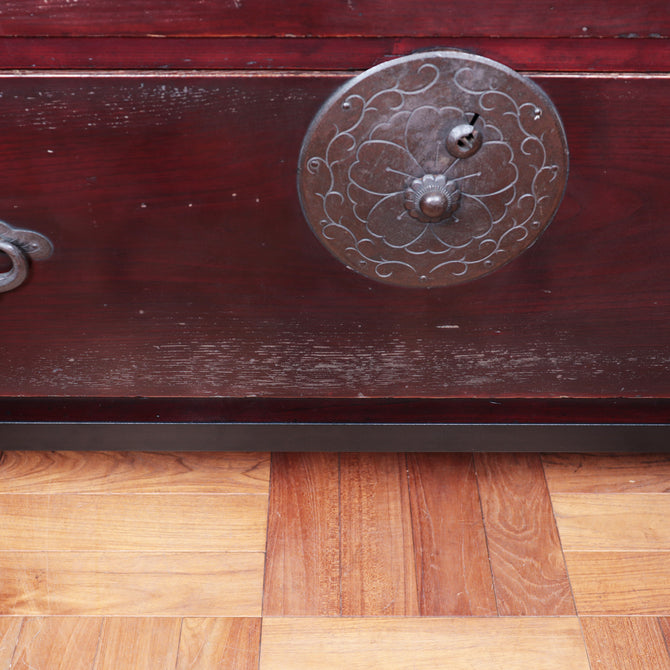 米沢衣裳箪笥　スタンド付き【Yonezawa clothing chest with metal stand 】 [j1072]